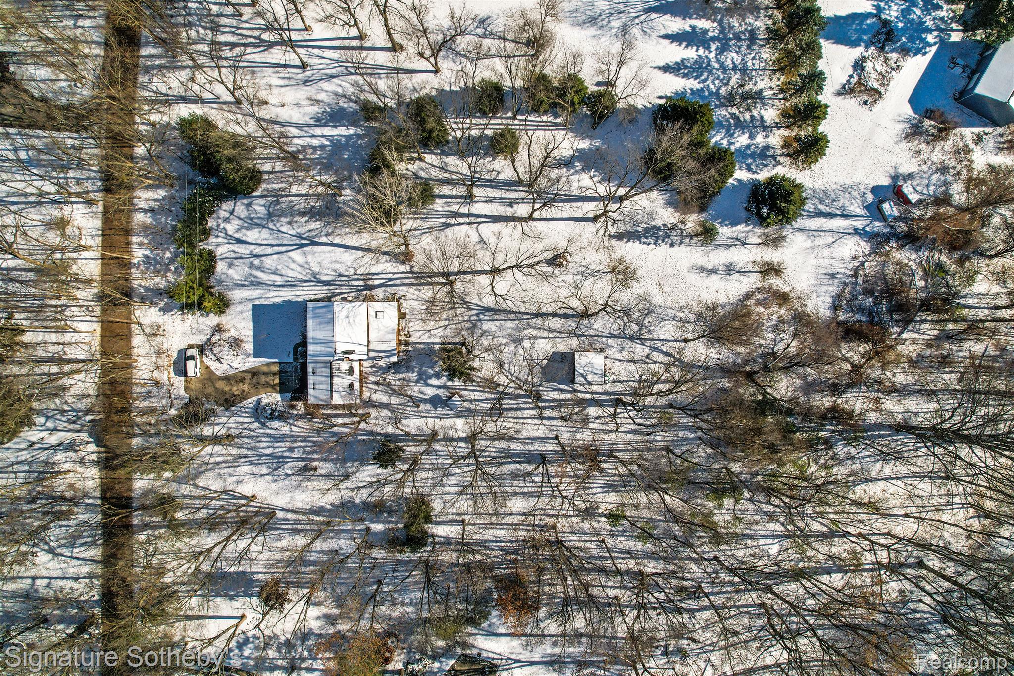 9785 Clark Road Davisburg, MI 48350 - Photo 7 of 35 Gallery Image 7