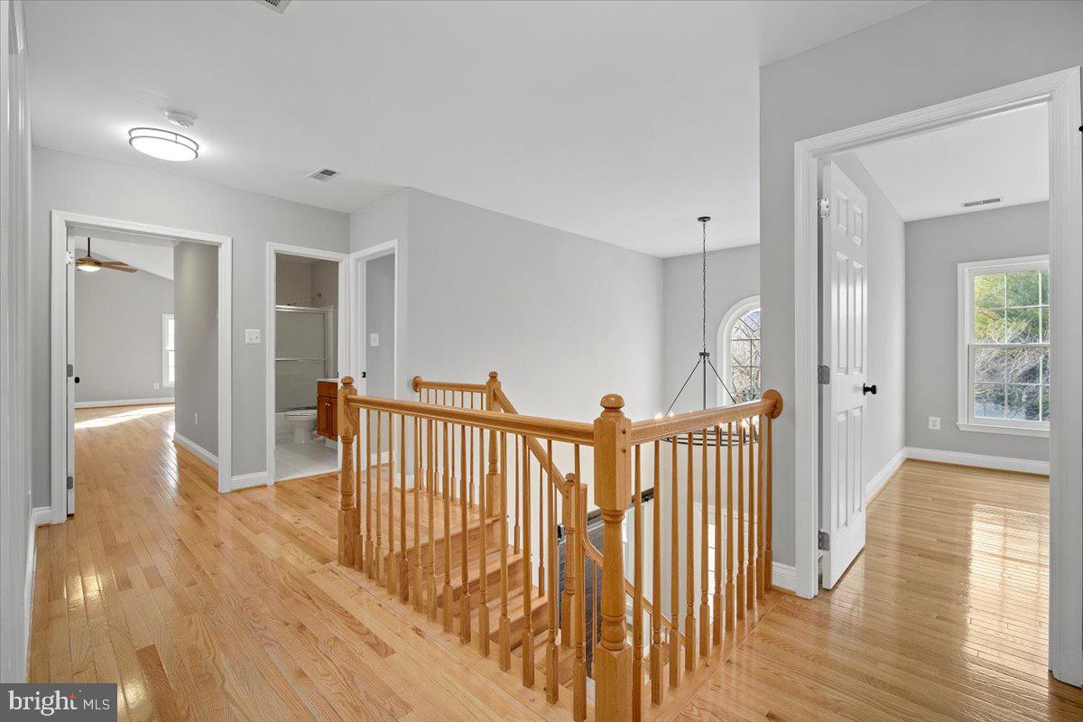 18513 Denhigh Circle Olney, MD 20832 - Photo 19 of 50