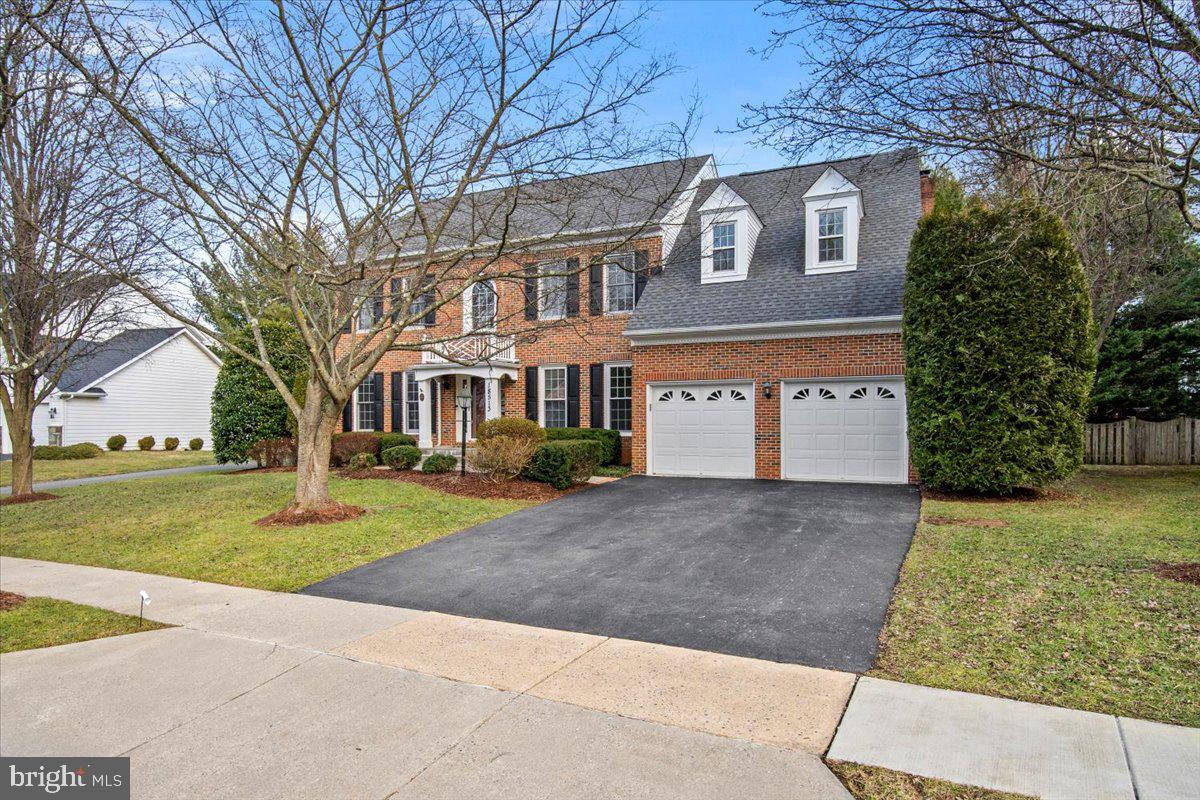 18513 Denhigh Circle Olney, MD 20832 - Photo 2 of 50