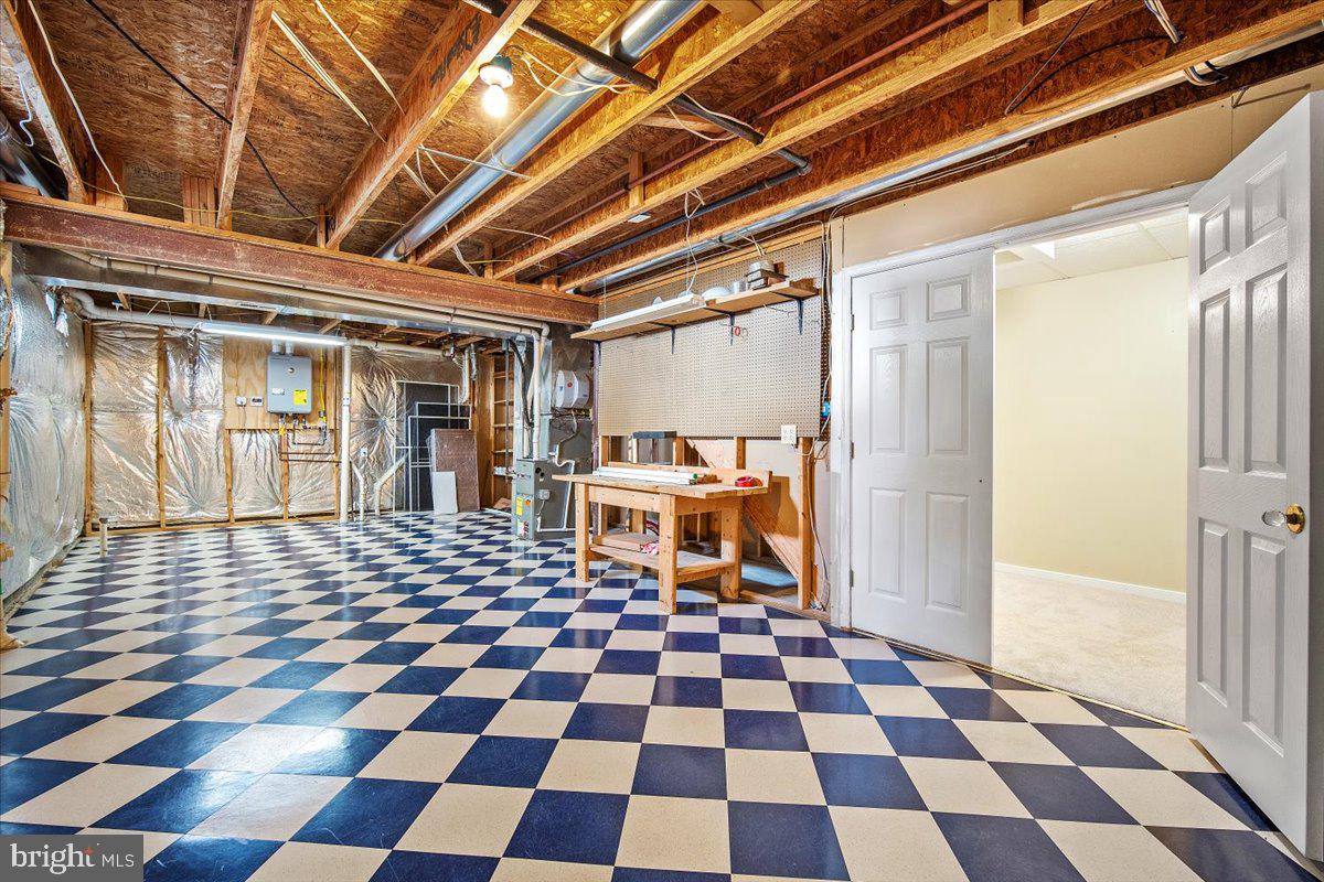 18513 Denhigh Circle Olney, MD 20832 - Photo 40 of 50