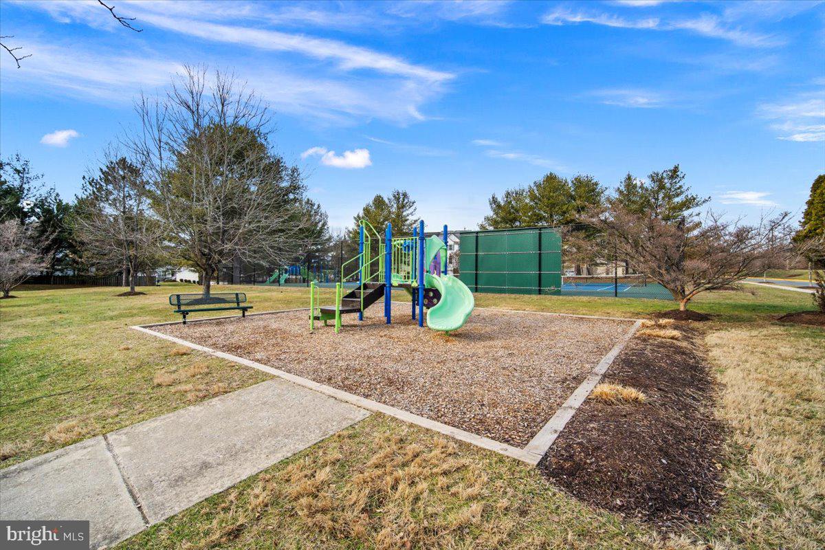 18513 Denhigh Circle Olney, MD 20832 - Photo 45 of 50