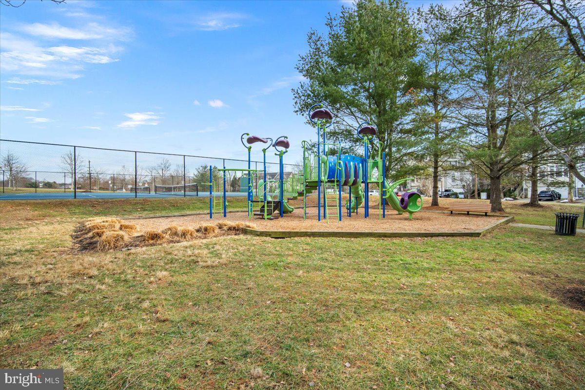 18513 Denhigh Circle Olney, MD 20832 - Photo 46 of 50