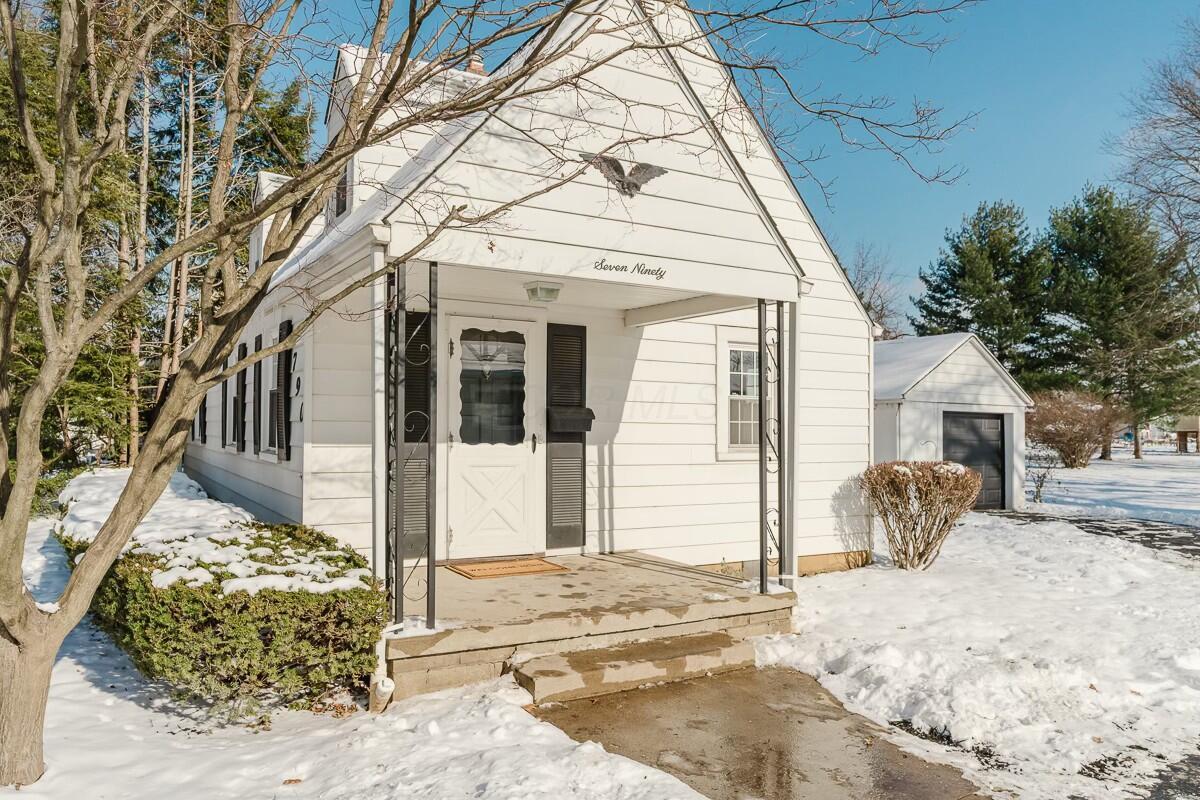 790 Bernhard Road Columbus, OH 43213 - Photo 3 of 36 790 Bernhard
