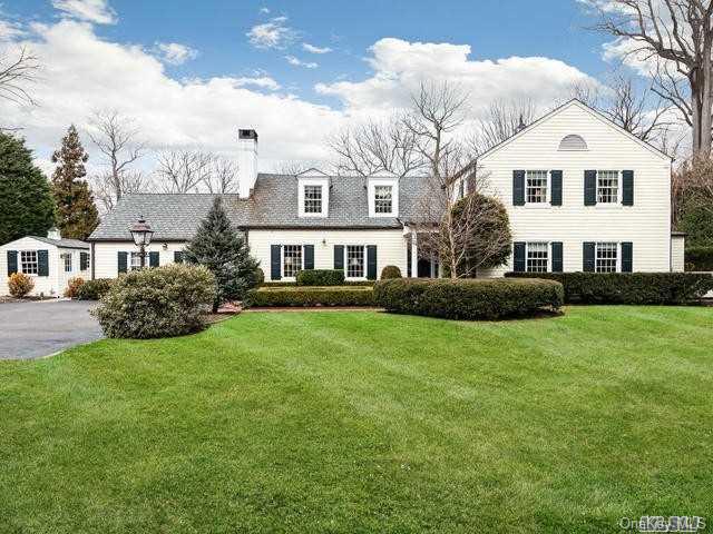 129 Woods Road Locust Valley, NY 11560 - Photo 1 of 1 Front Entrance to House
