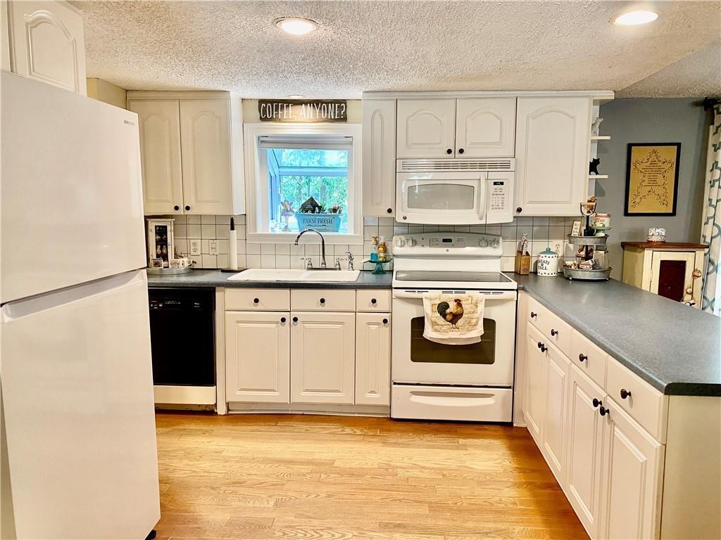 148 Pine Tree Path Dallas, GA 30132 - Photo 9 of 27