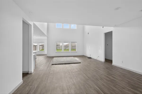 $449,000 | 6823 Amber Clf Lane, Richmond, TX 77469