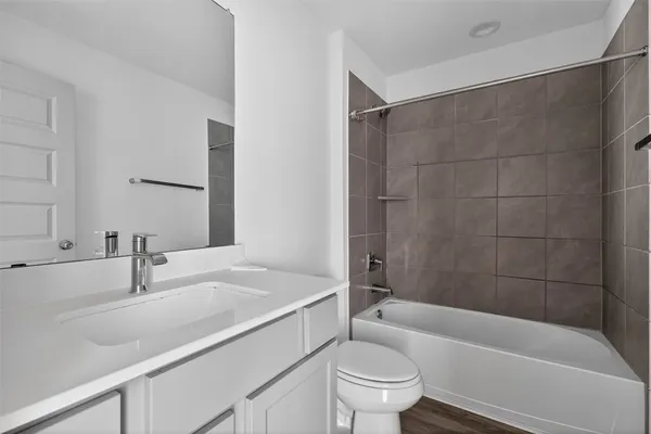 $449,000 | 6823 Amber Clf Lane, Richmond, TX 77469