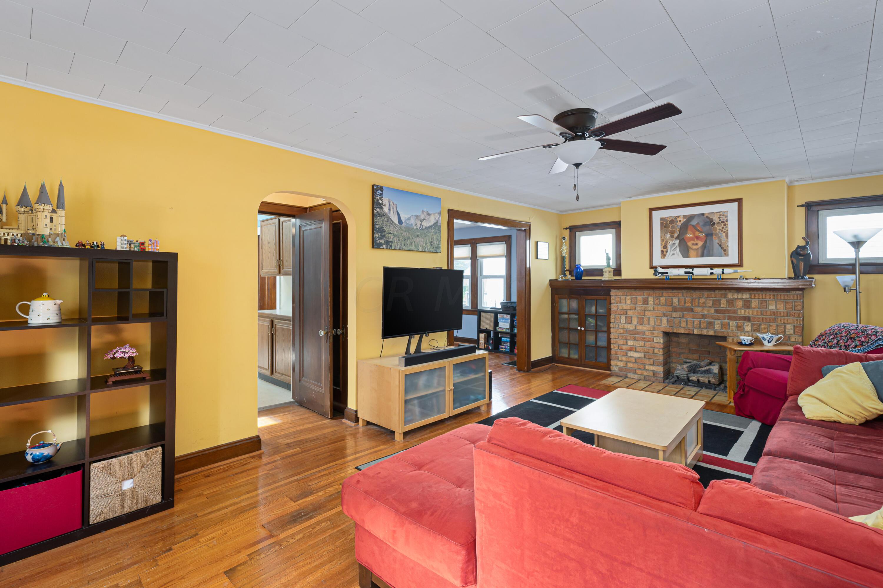 469 East Tulane Road Columbus, OH 43202 - Photo 6 of 35 469 E Tulane Rd_MLS_6