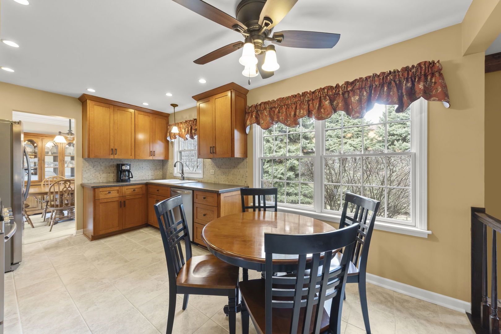 1221 Brighton Road Naperville, IL 60563 - Photo 9 of 46