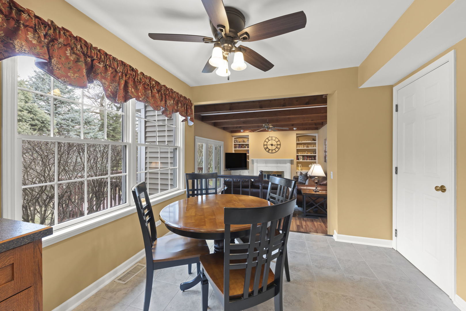 1221 Brighton Road Naperville, IL 60563 - Photo 10 of 46