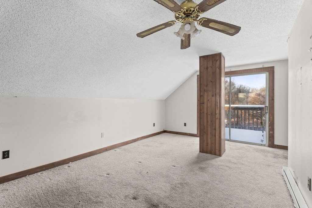 861 Grattan Street Chicopee, MA 01020 - Photo 19 of 41