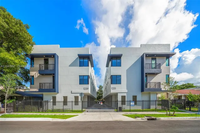 $3,900 | 1259 Southwest 3rd Street, Unit 5, Miami, FL 33135