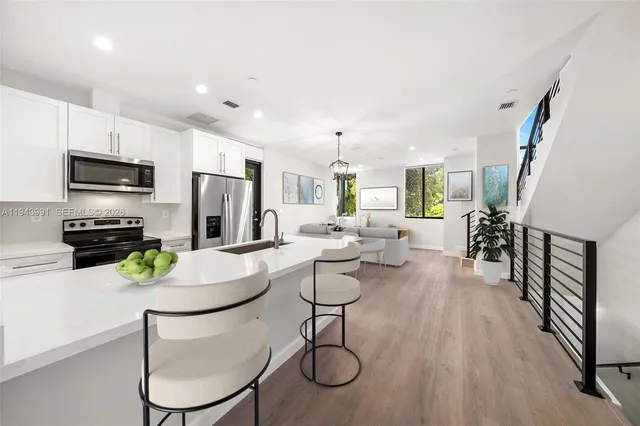 $3,900 | 1259 Southwest 3rd Street, Unit 5, Miami, FL 33135