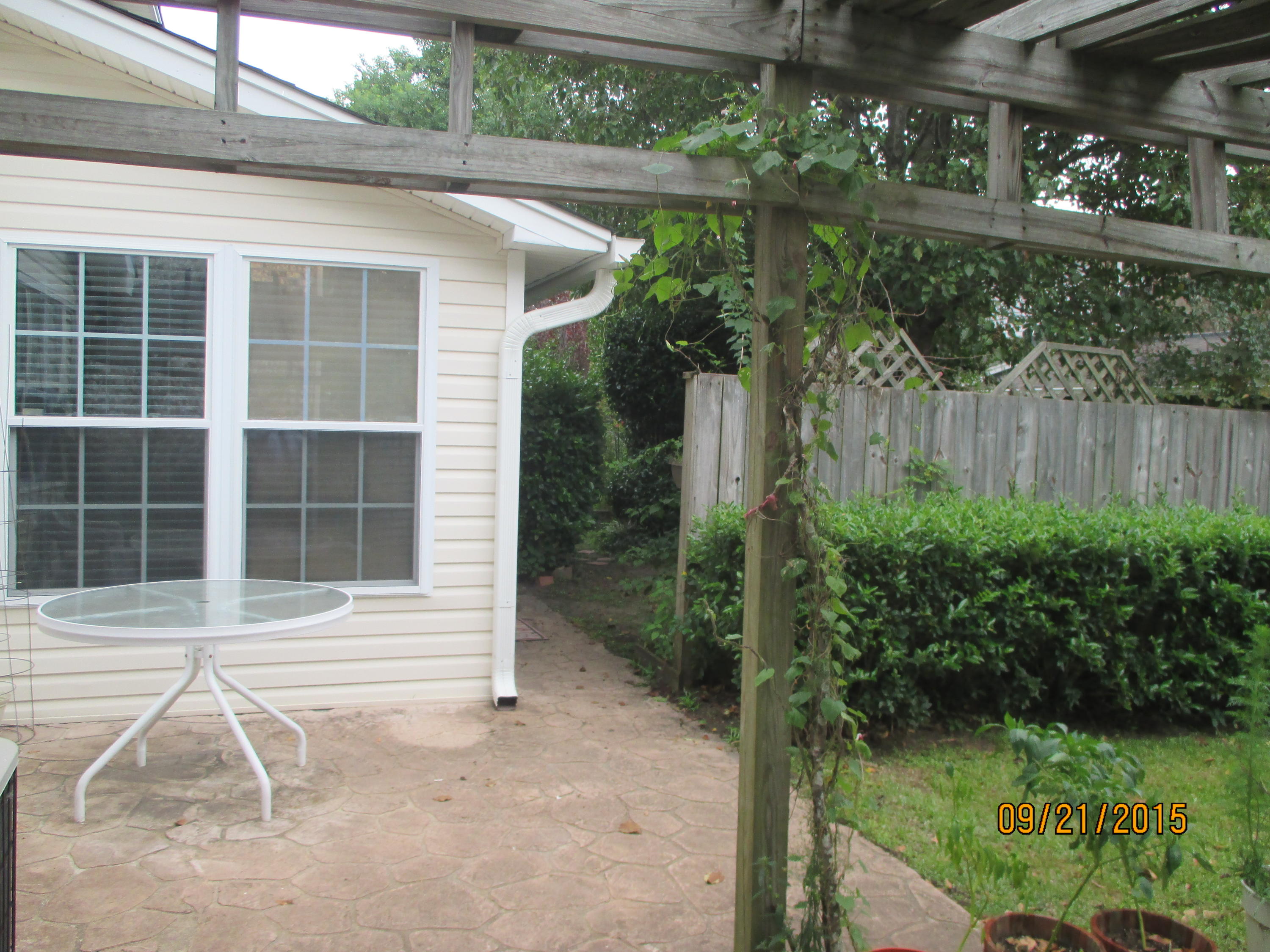 2073 Rondo Street, Unit J Charleston, SC 29414 - Photo 13 of 30 Patio from Arbor