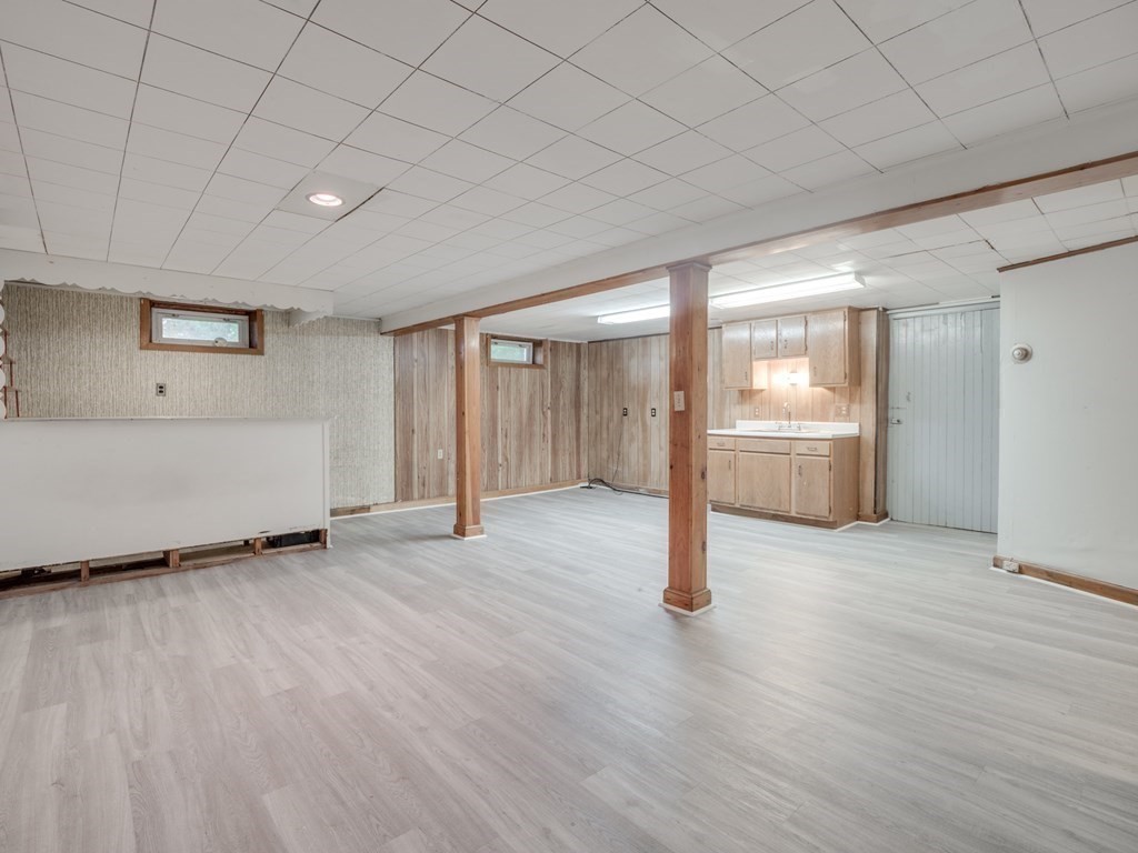 4 Burton Road Burlington, MA 01803 - Photo 32 of 42 Gallery Image 32
