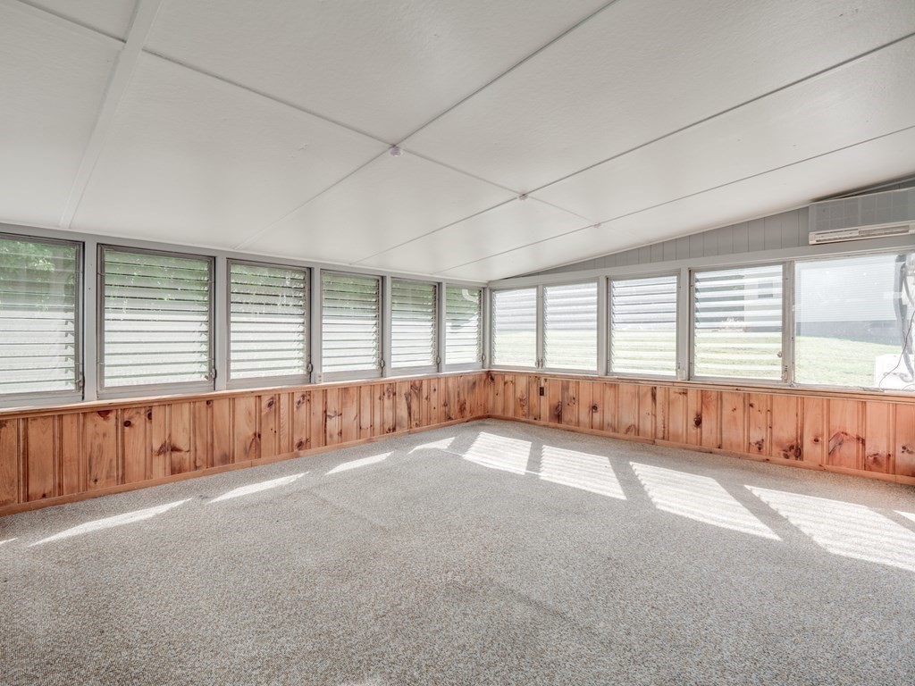 4 Burton Road Burlington, MA 01803 - Photo 6 of 42 Gallery Image 6