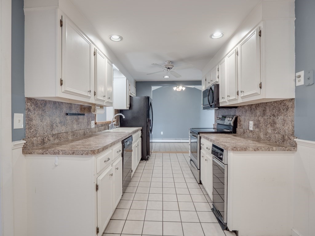 4 Burton Road Burlington, MA 01803 - Photo 10 of 42 Gallery Image 10