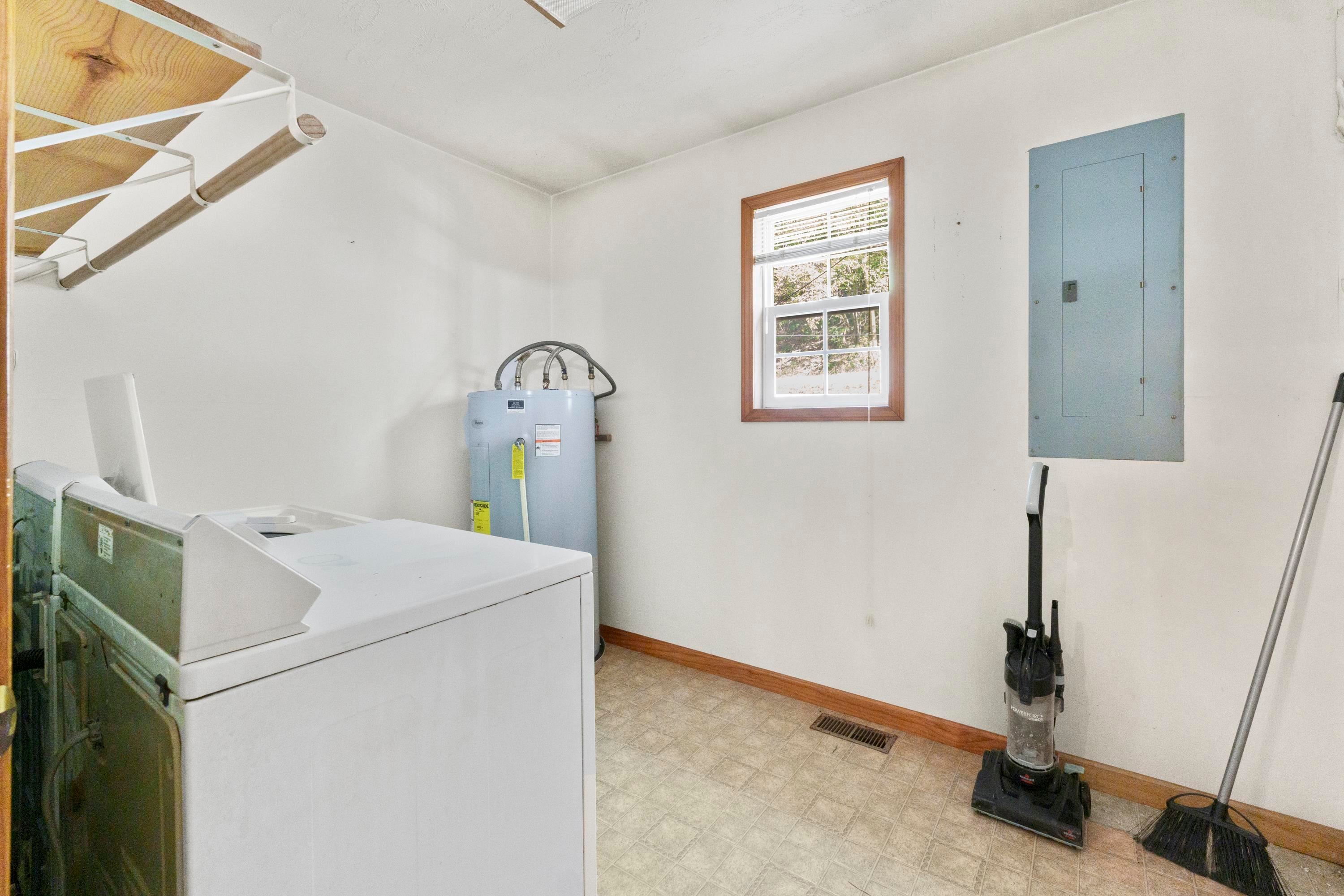 439 Bull Mountain Road Crum, WV 25669 - Photo 17 of 32 Gallery Image 17