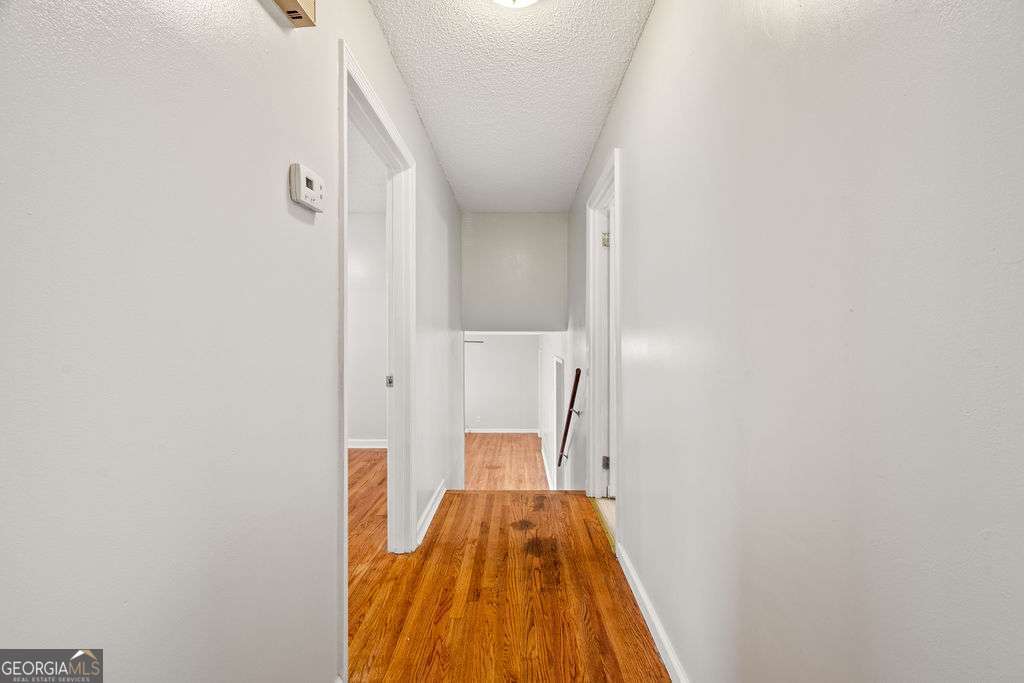 31 Jackson Way Fort Oglethorpe, GA 30742 - Photo 17 of 51 a view of entryway with wooden floor