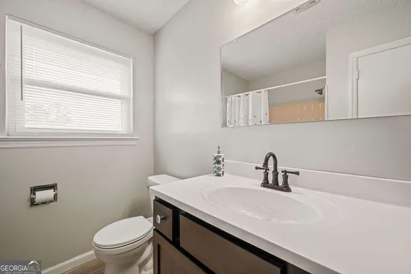 a view of an outdoor space and a yard