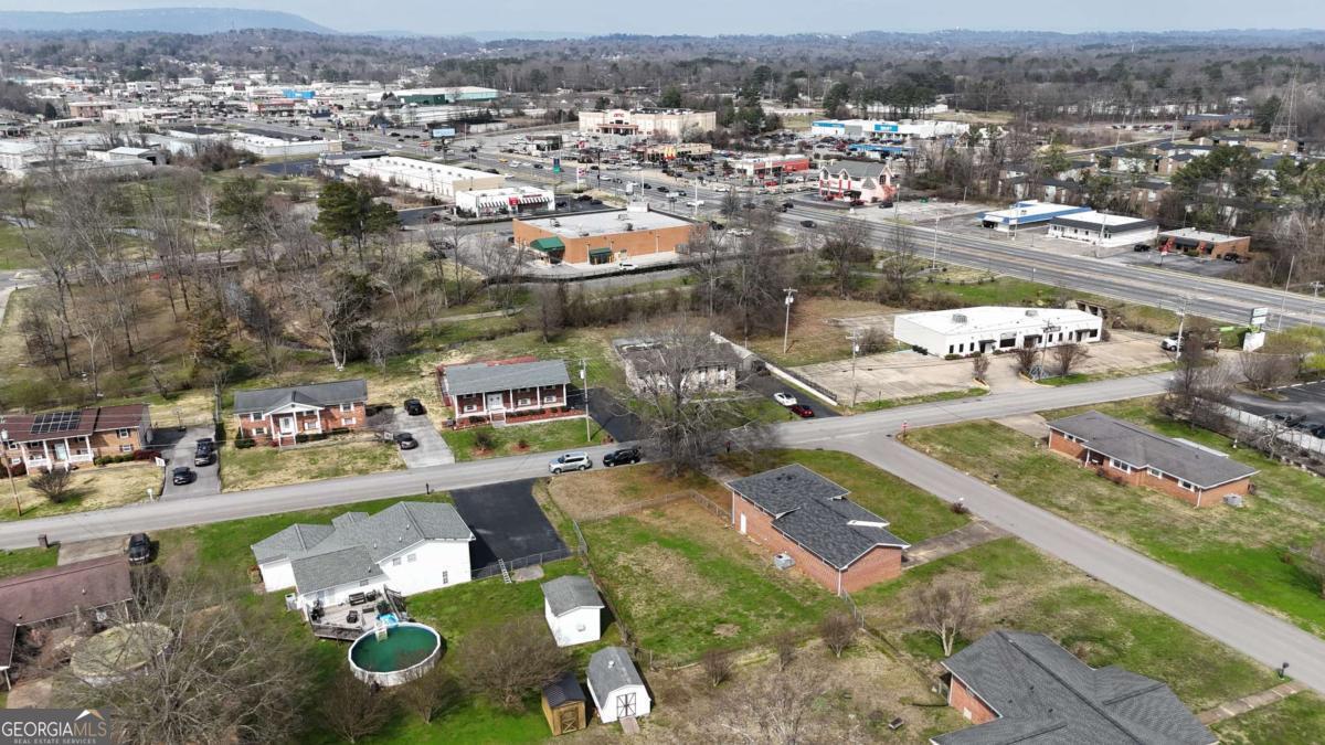31 Jackson Way Fort Oglethorpe, GA 30742 - Photo 44 of 51 an aerial view of residential houses with outdoor space