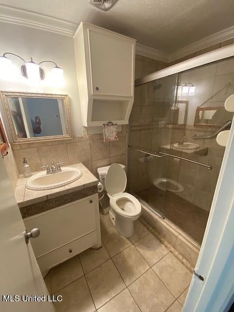 154 Beamon Road Camden, MS 39045 - Photo 14 of 18 Hallway Bathroom