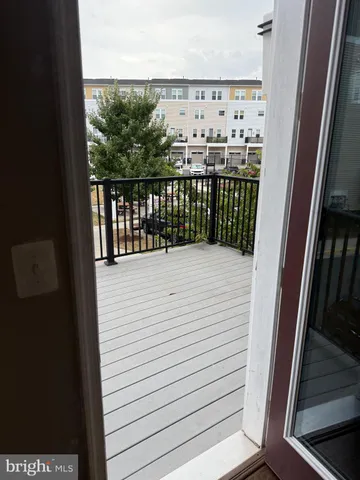 $2,800 | 24560 Rosebay Terrace, Aldie, VA 20105