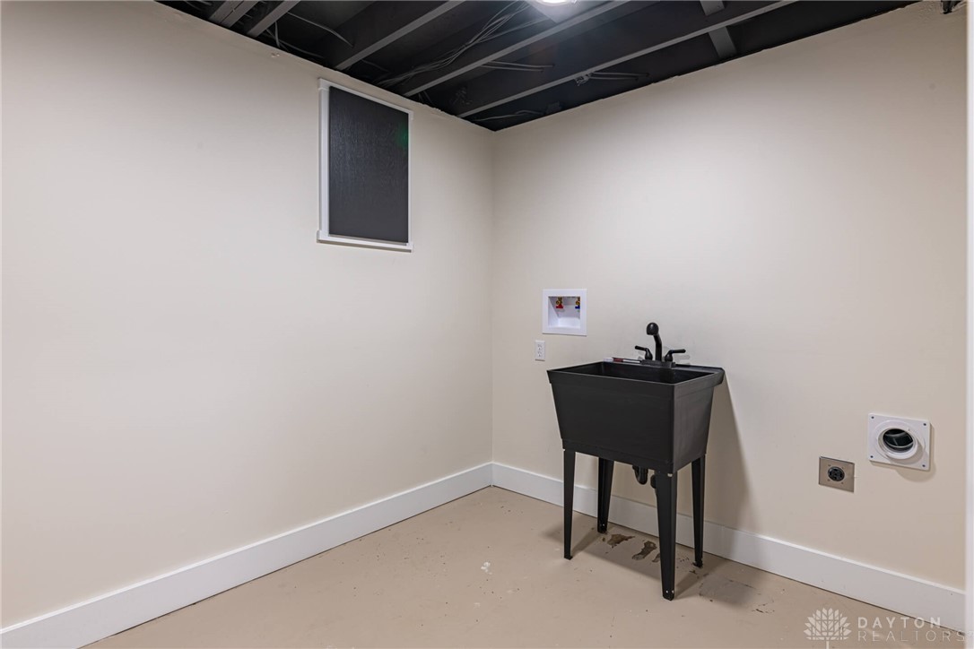 271 East Spring Valley Pike Centerville, OH 45458 - Photo 32 of 37 Gallery Image 32