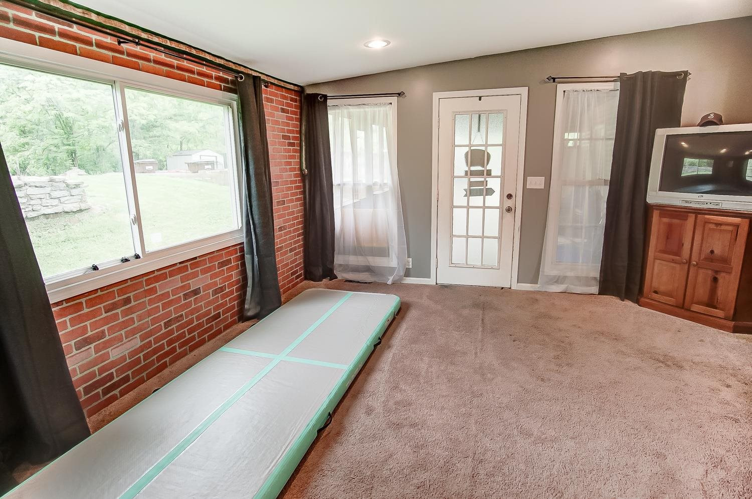 502 Rice Road Latonia, KY 41015 - Photo 21 of 38 Gallery Image 21