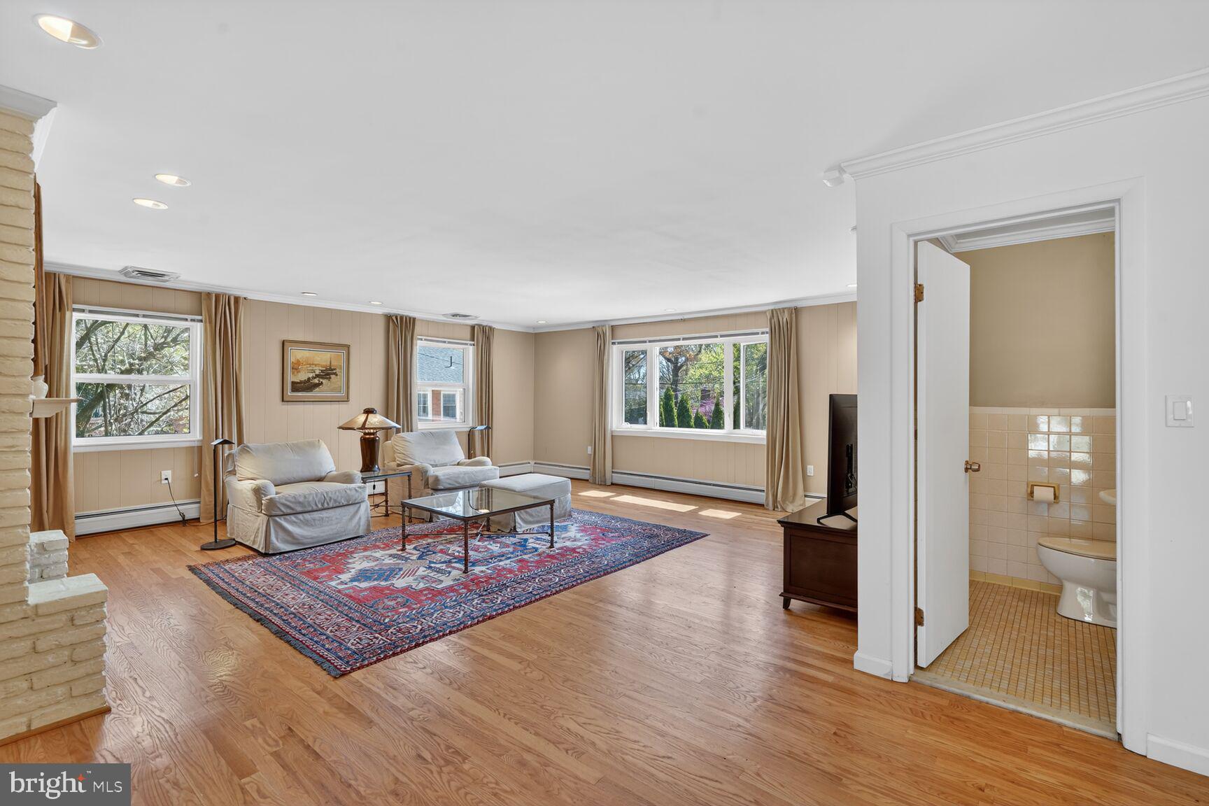 11128 Emack Road Beltsville, MD 20705 - Photo 16 of 50