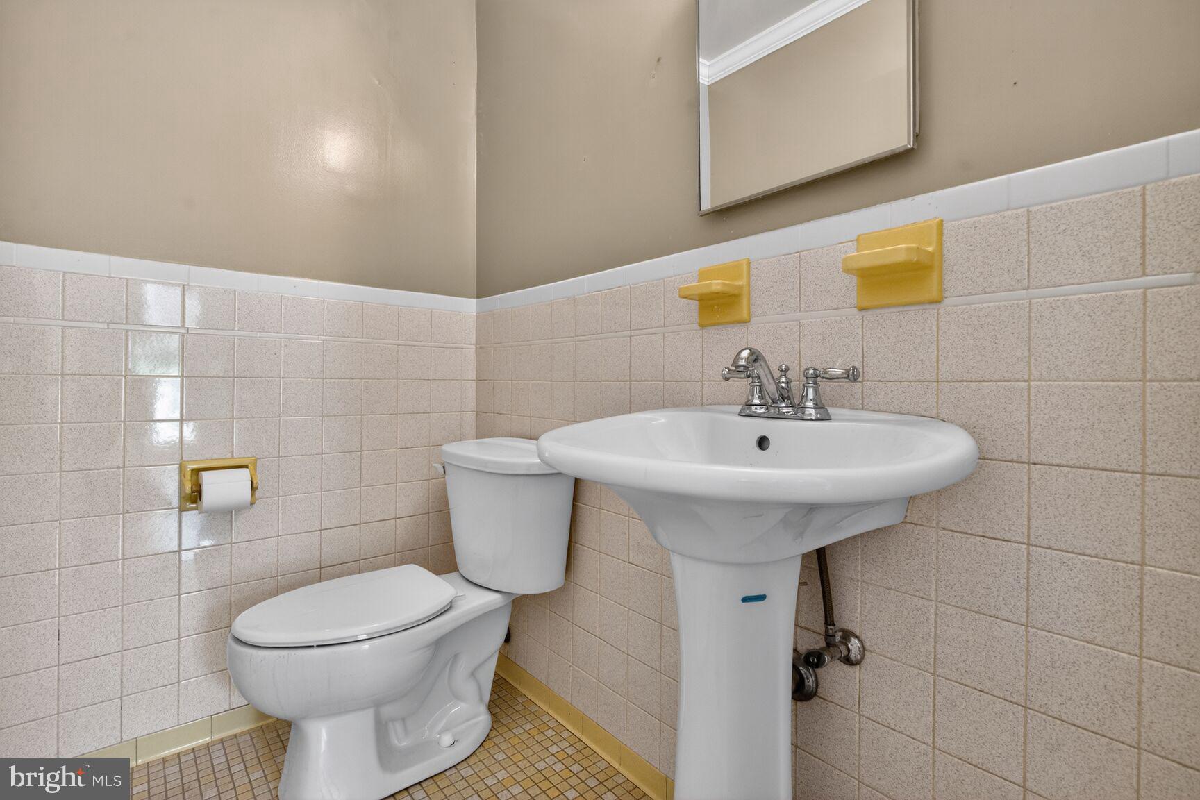 11128 Emack Road Beltsville, MD 20705 - Photo 17 of 50