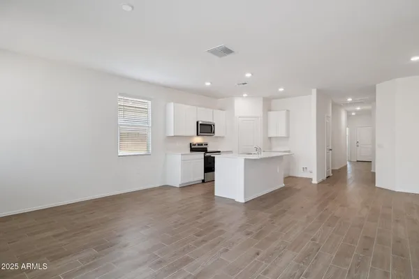 $404,990 | 18448 West Buckskin Trail, Wittmann, AZ 85361