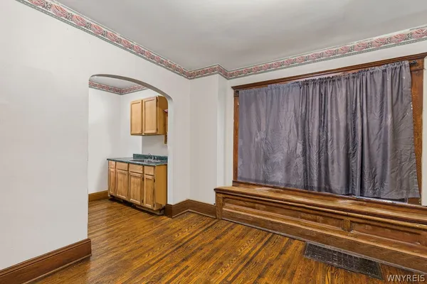 $209,000 | 34 Englewood Avenue, Buffalo, NY 14214