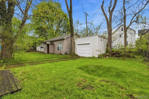 $209,000 | 34 Englewood Avenue, Buffalo, NY 14214