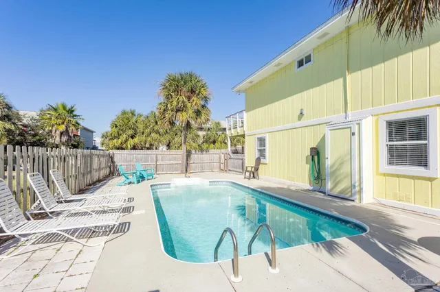 $995,000 | 1015 Maldonado Drive, Pensacola Beach, FL 32561