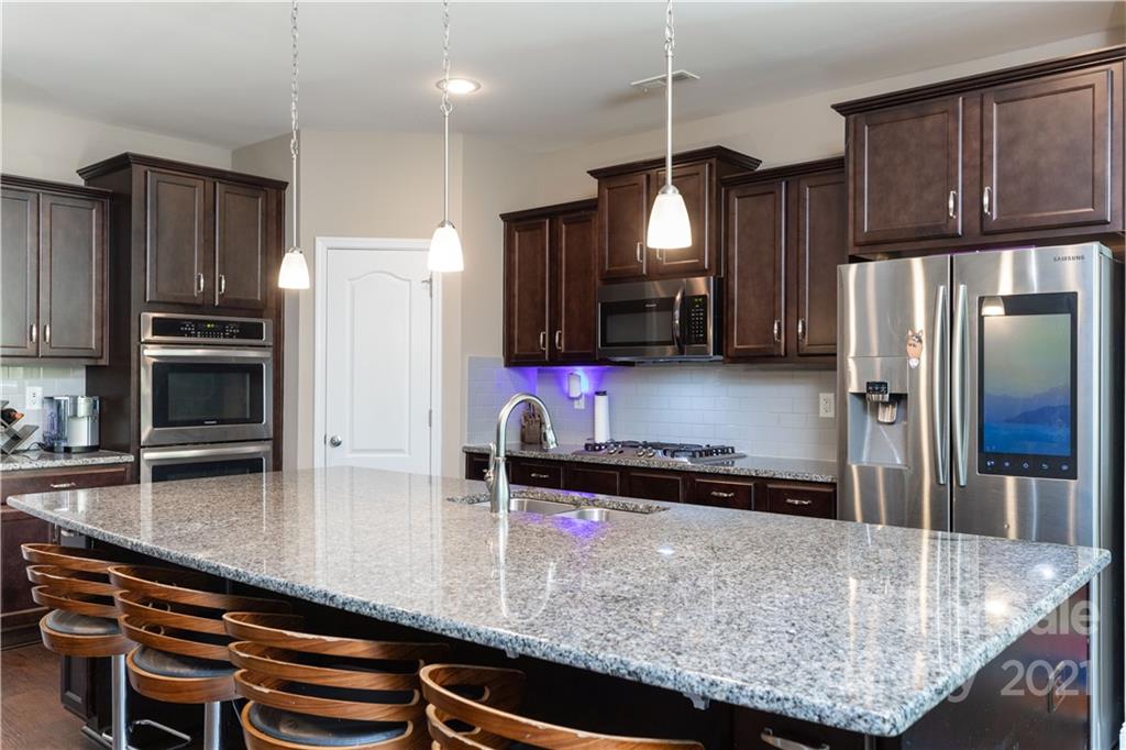 2099 Fuera Road York, SC 29745 - Photo 14 of 41 Gallery Image 14