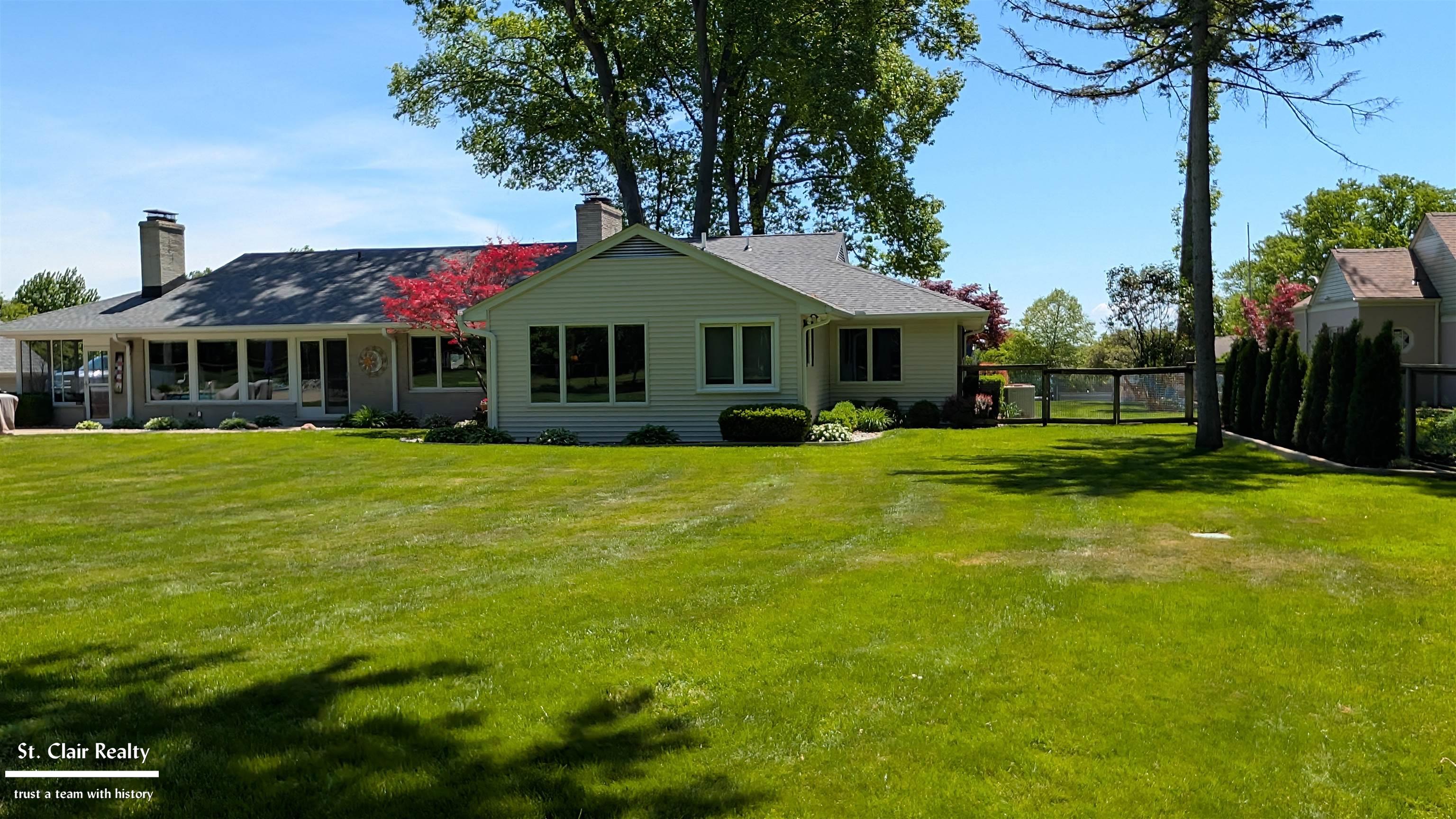 983 North Riverside Avenue St. Clair, MI 48079 - Photo 41 of 51