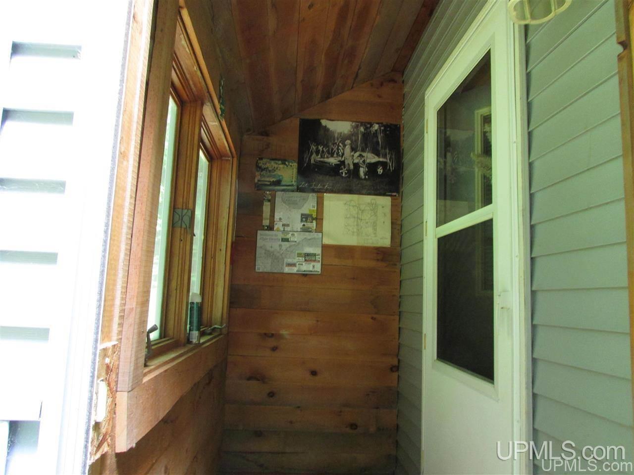 6519 Crossover Road Munising, MI 49862 - Photo 24 of 40