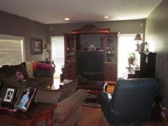 500 Normandy Tullahoma Road Normandy, TN 37360 - Photo 4 of 26 a living room with furniture