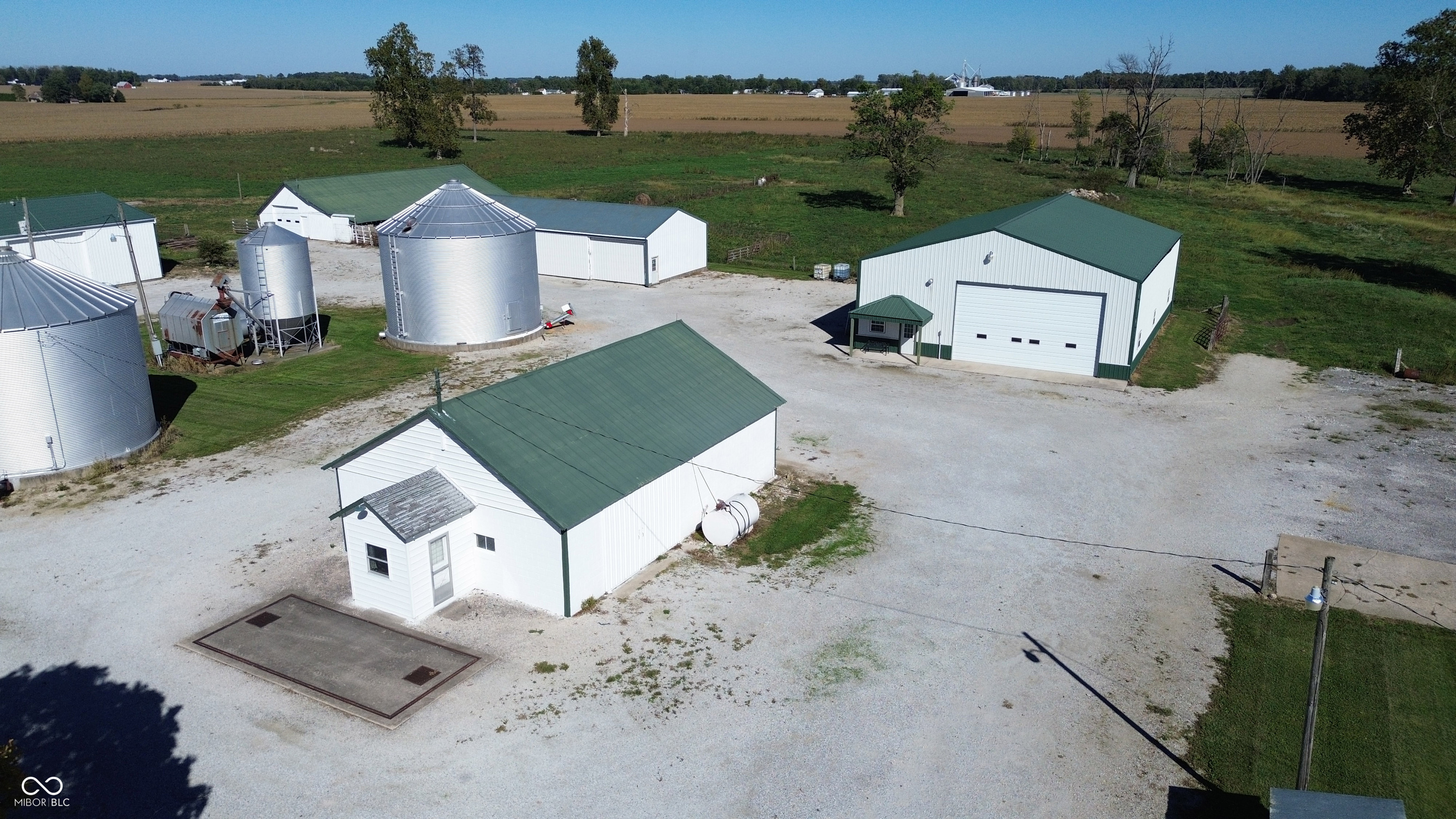 29050 Six Points Road Sheridan, IN 46069 - Photo 12 of 26 Gallery Image 12