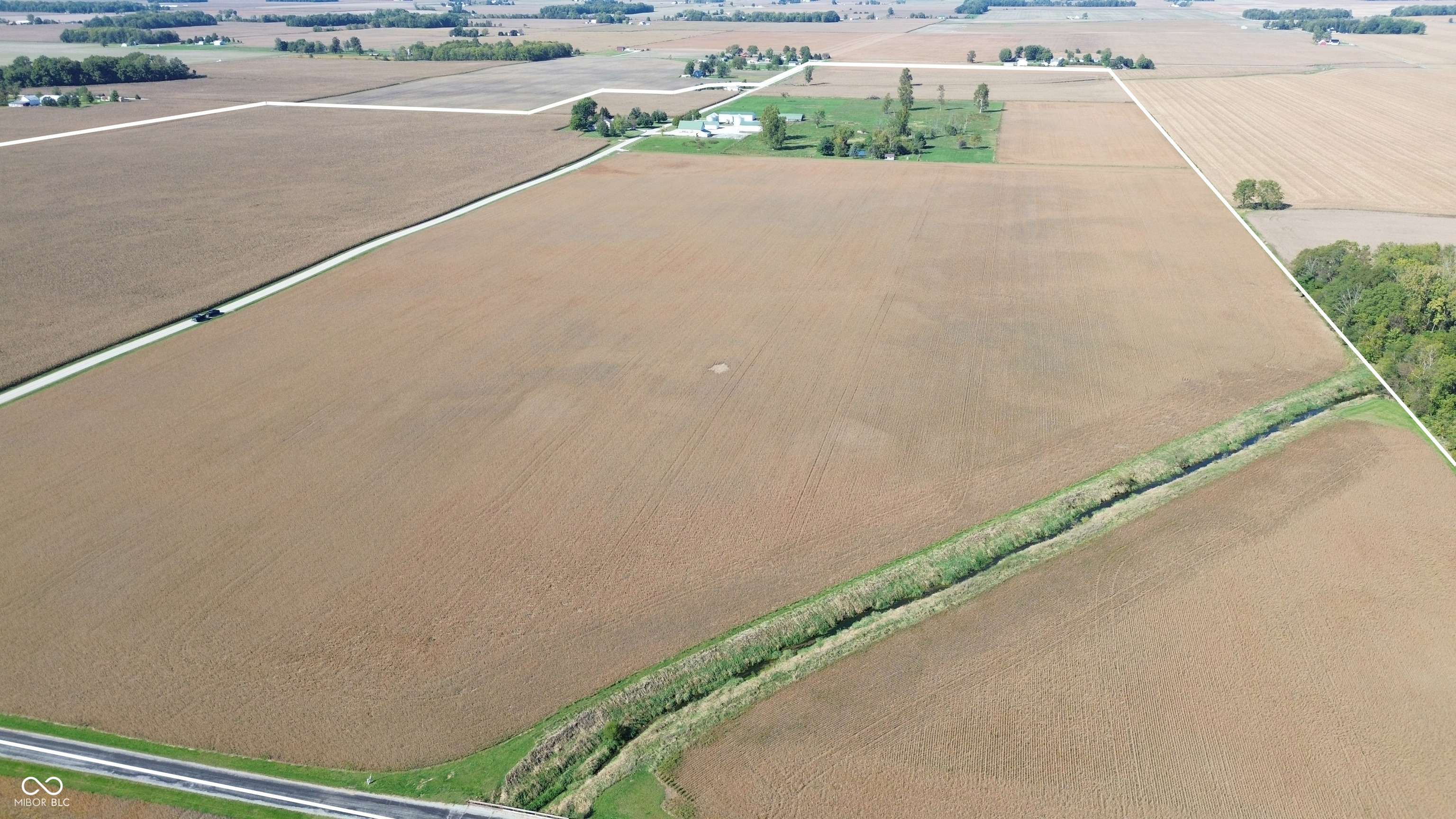 29050 Six Points Road Sheridan, IN 46069 - Photo 7 of 26 Gallery Image 7