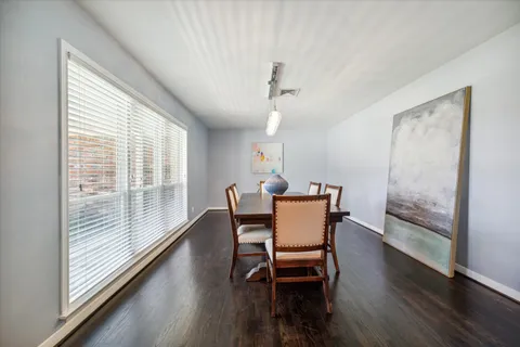 $545,000 | 2910 Freshmeadows Drive, Houston, TX 77063