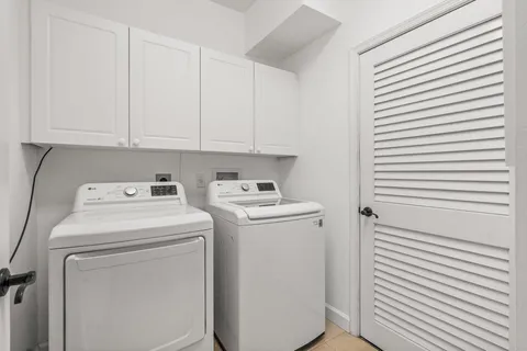 $799,000 | 3940 North Flagler Drive, Unit 303, West Palm Beach, FL 33407