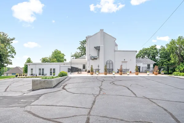 $2,999,000 | 109 Blythewood Drive, Columbia, TN 38401