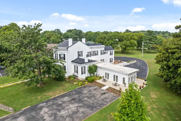 $2,999,000 | 109 Blythewood Drive, Columbia, TN 38401