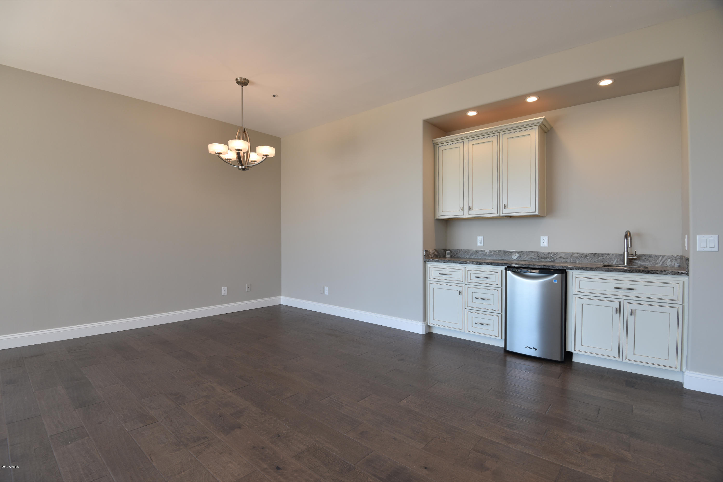 23202 North Dobson Road Scottsdale, AZ 85255 - Photo 16 of 24 Guest House Kitchen