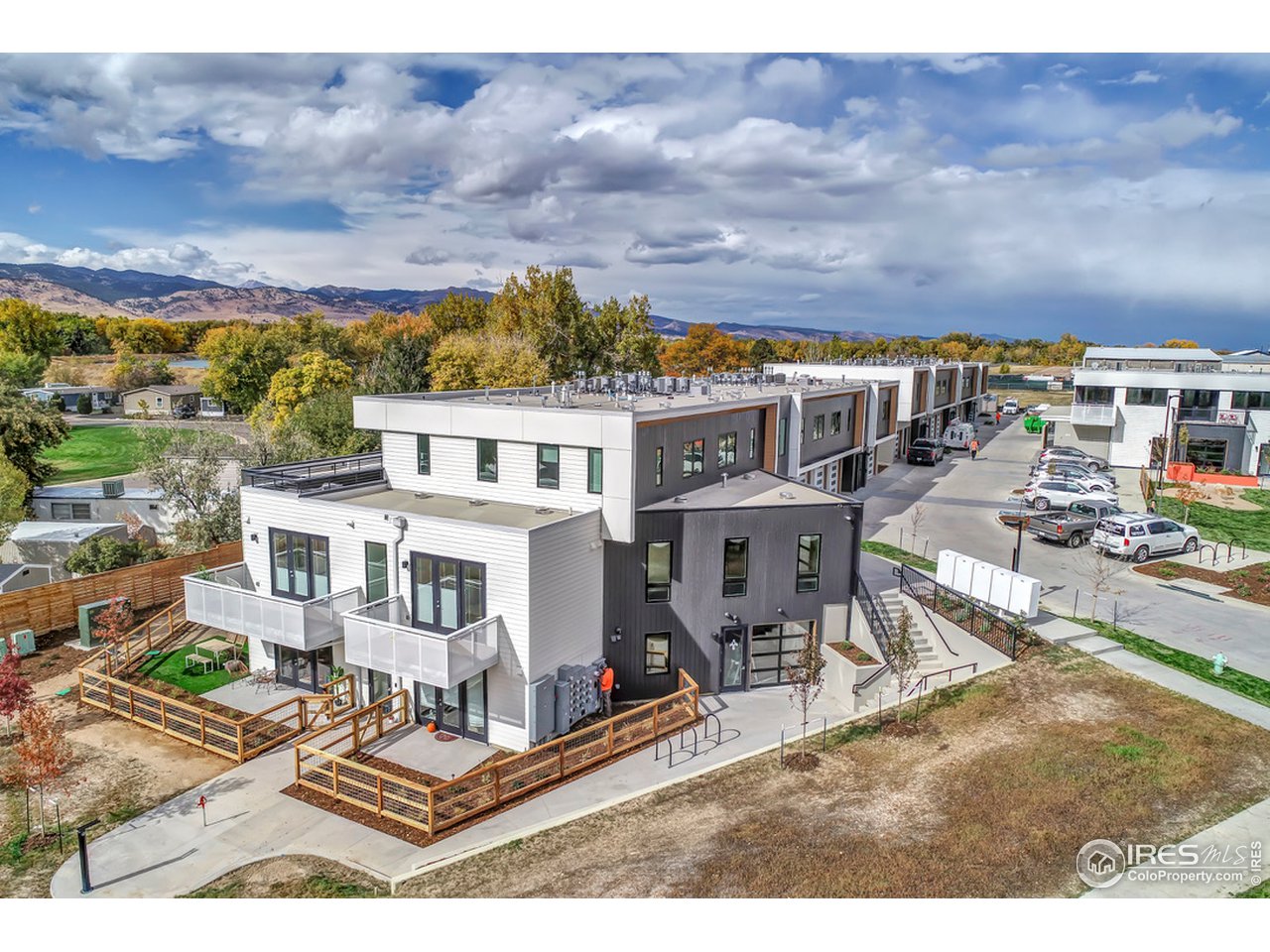 3261 Airport Road, Unit 204 Boulder, CO 80301 - Photo 26 of 36 a view of residential houses with city view