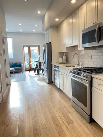 $3,100 | 385 Pleasant Street, Unit 15, Watertown, MA 02472