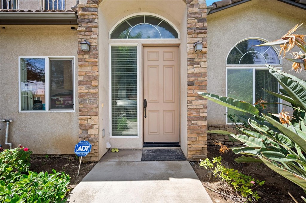14661 Oak Road Sylmar, CA 91342 - Photo 36 of 41