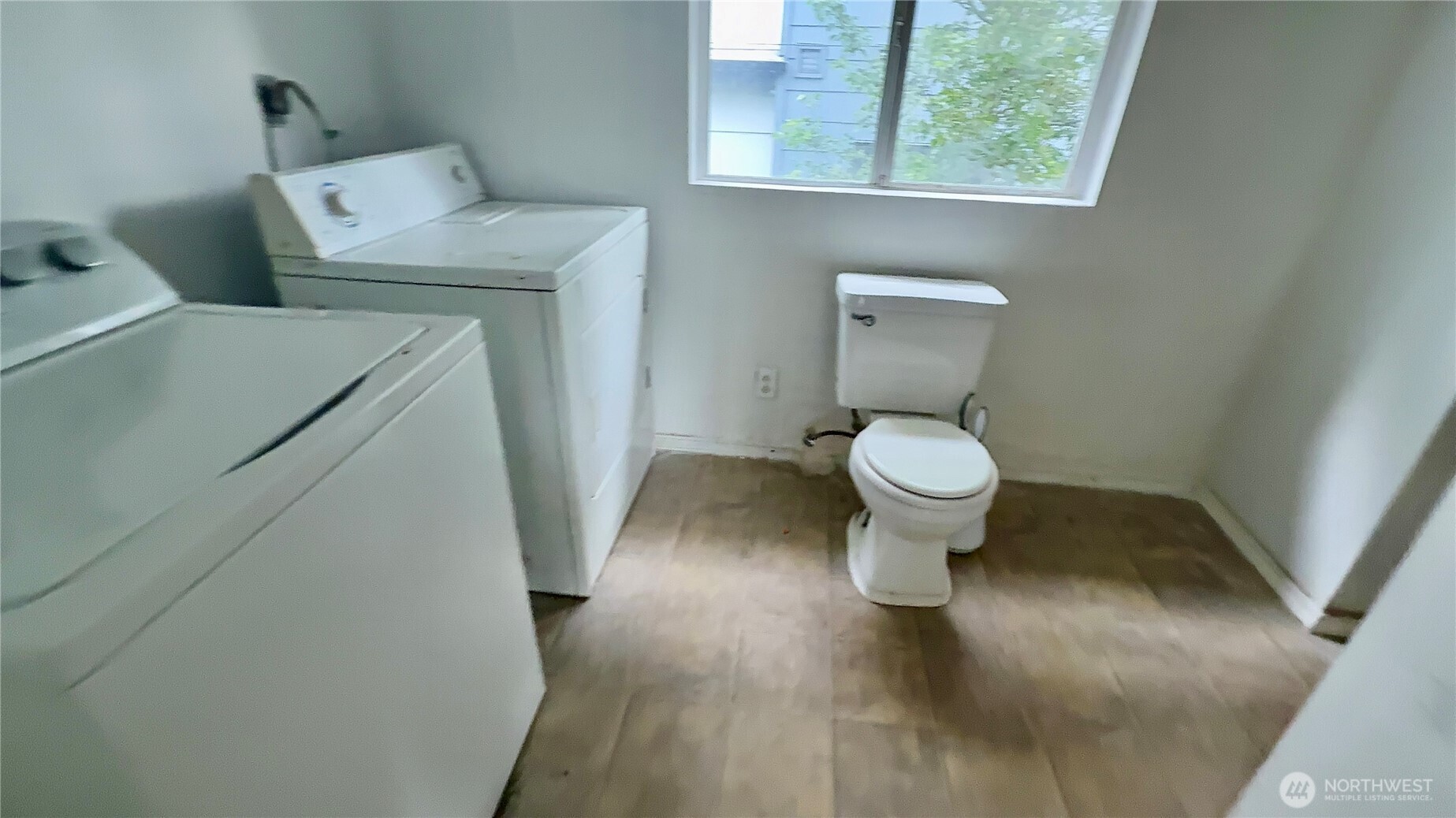 527 South Sullivan Street Seattle, WA 98108 - Photo 8 of 17
